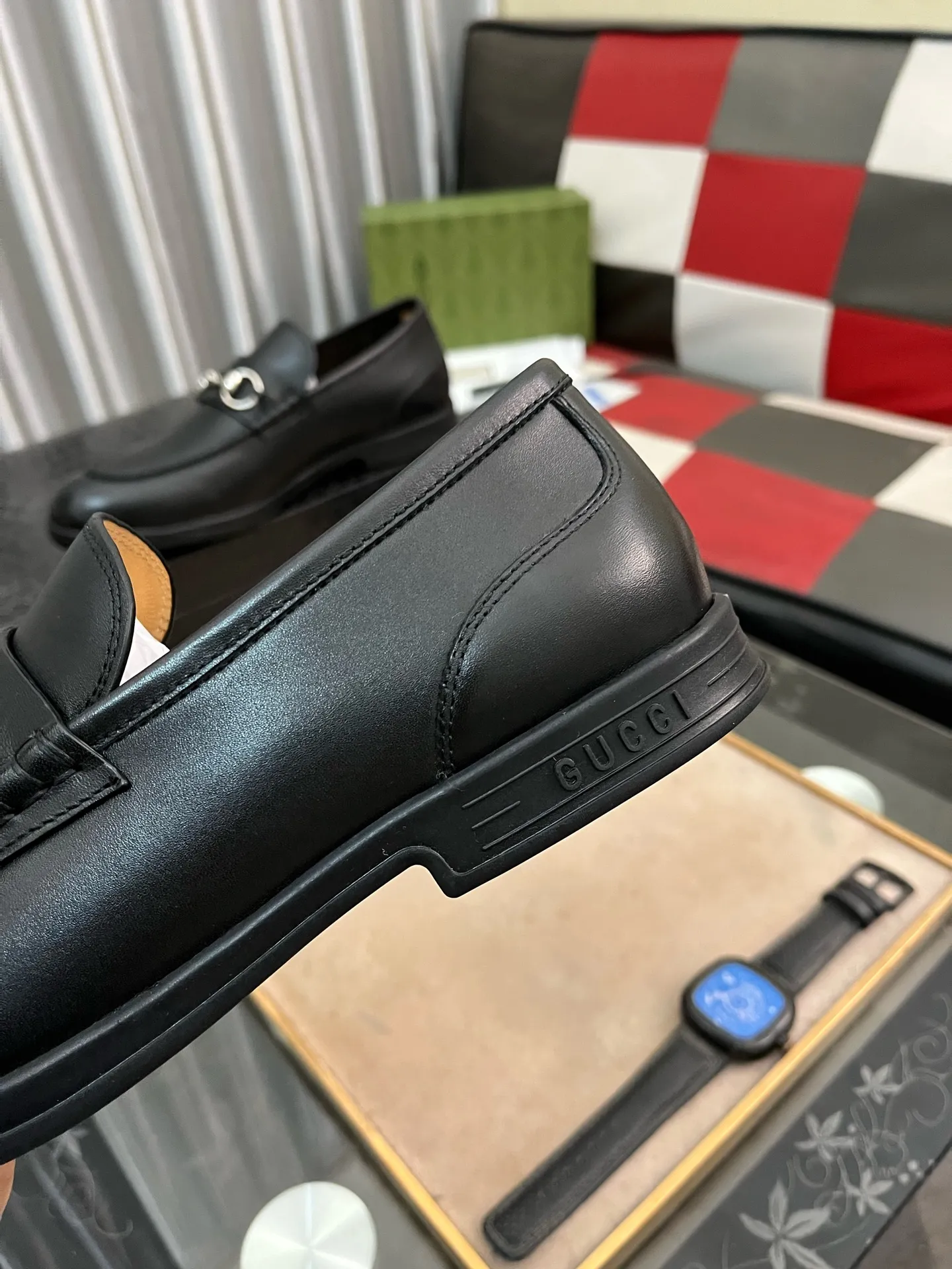 Men's shoes 💰540⌚️⌚️【GUCCi】Original frosted calfskin, water-dyed cowhide lining, original outsole, men's and women's fashion, formal casual leather shoes, slip-on men's and women's shoes series, young fashion, European and American trends, British style, casual matching, comfortable feet, standard code: men's size 38-443️⃣Colors available